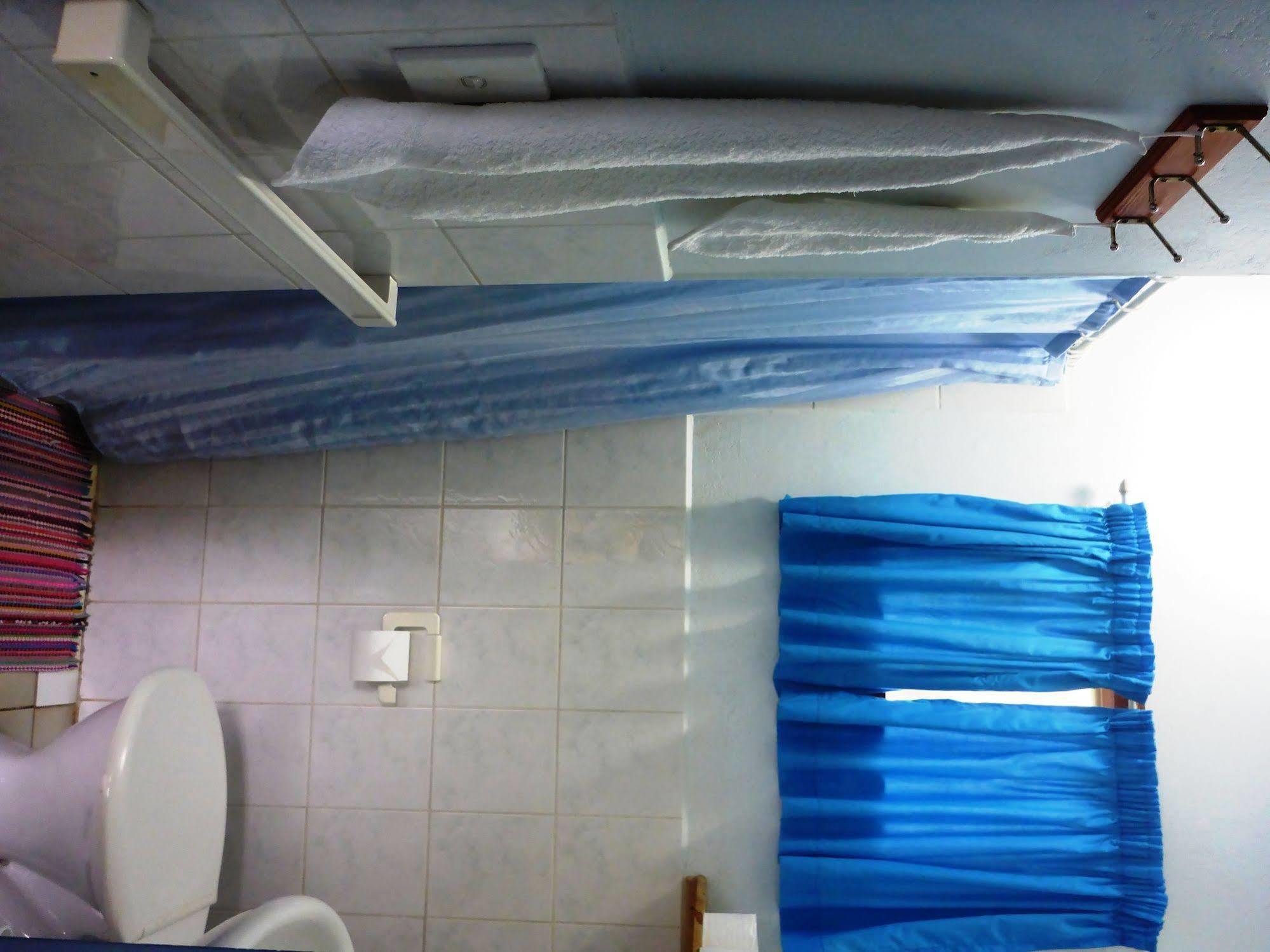 Travellers Budget Motel Port Vila Esterno foto