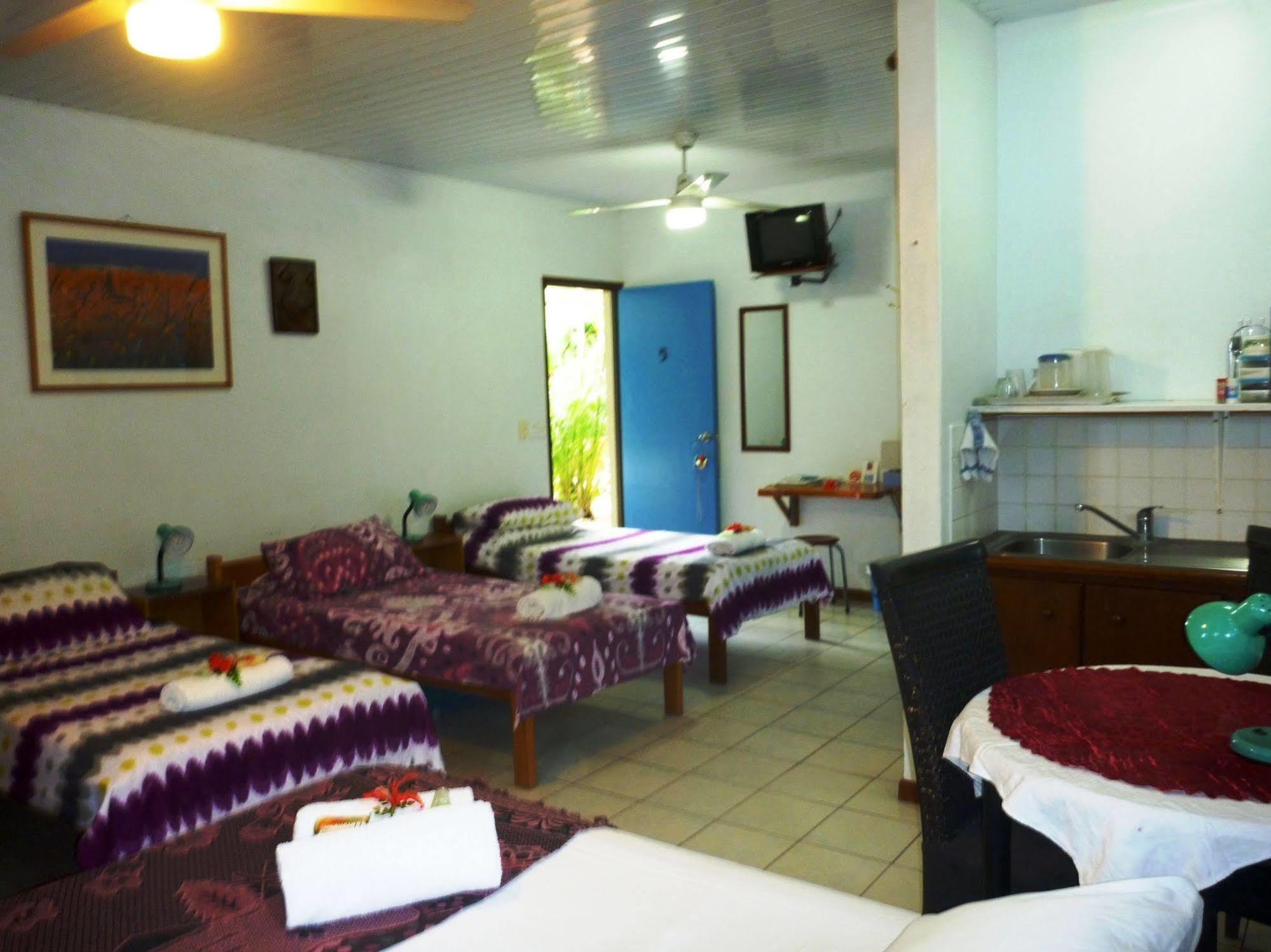 Travellers Budget Motel Port Vila Esterno foto