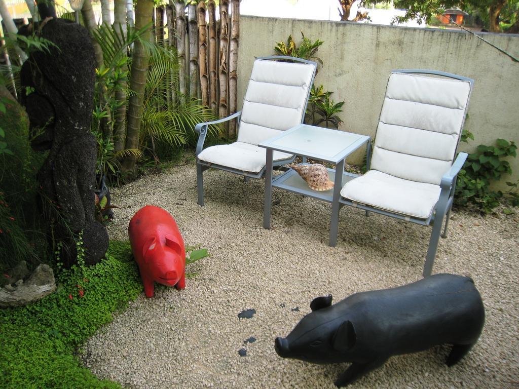 Travellers Budget Motel Port Vila Esterno foto